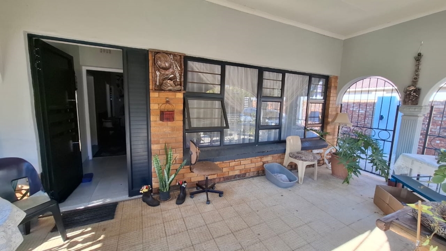 3 Bedroom Property for Sale in Elandia North West